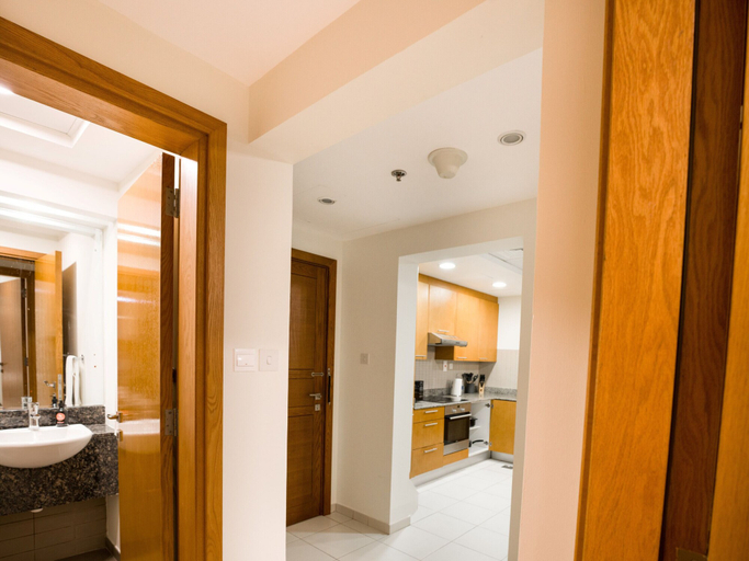 Bathroom 3, Easygo- Spacious 1bdr Bay Square Busbay, Dubai