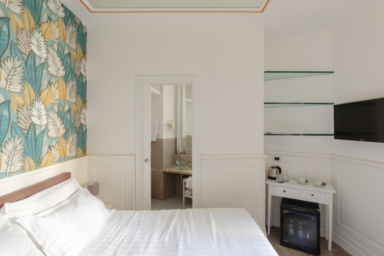 Bedroom 4, Relais Roma Centro, Rome