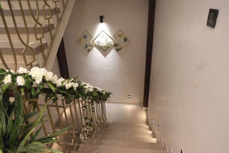 Others 5, The Meera Hotel, Ujjain