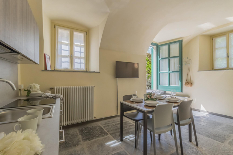 Others 5, Tiny Duke Apartment in Varenna, Lecco