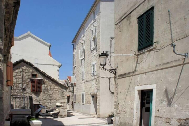 Exterior & Views 2, Rooms Radunica street, Split
