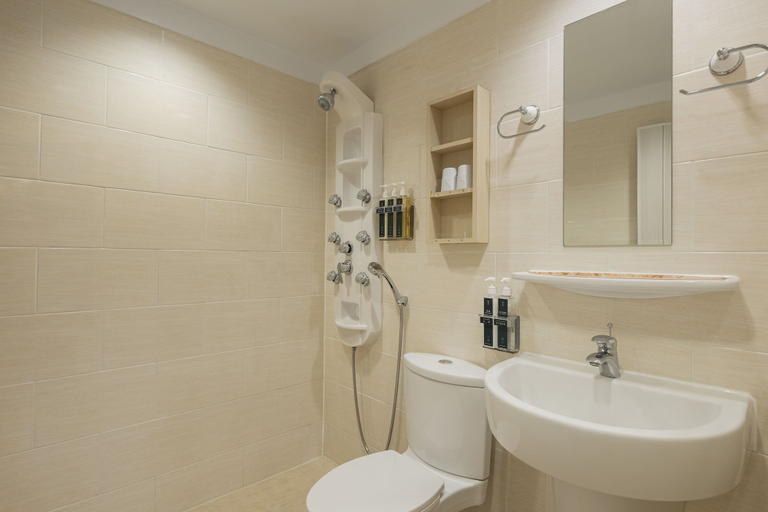 Bathroom 3, Kindness Hotel Min Sheng, Tainan