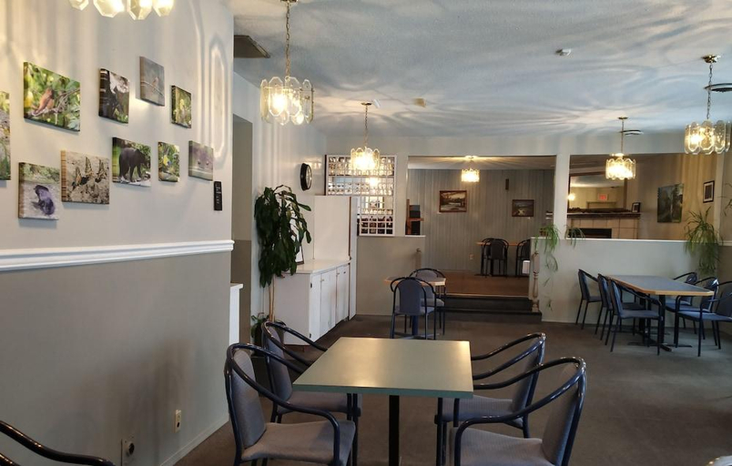 Food & Drinks 4, Pleasant Valley Motel, Bulkley-Nechako