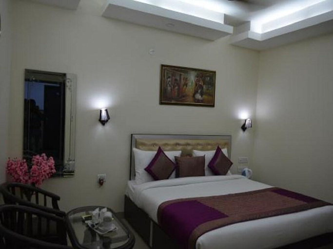 Others 5, Hotel Aero View, Delhi
