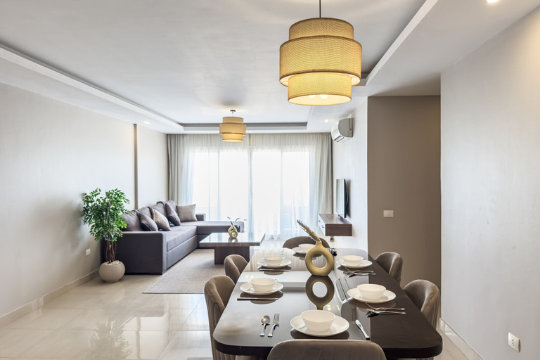 Others 3, Flattering 2bdr - 5 min to Airport, An-Nuzhah