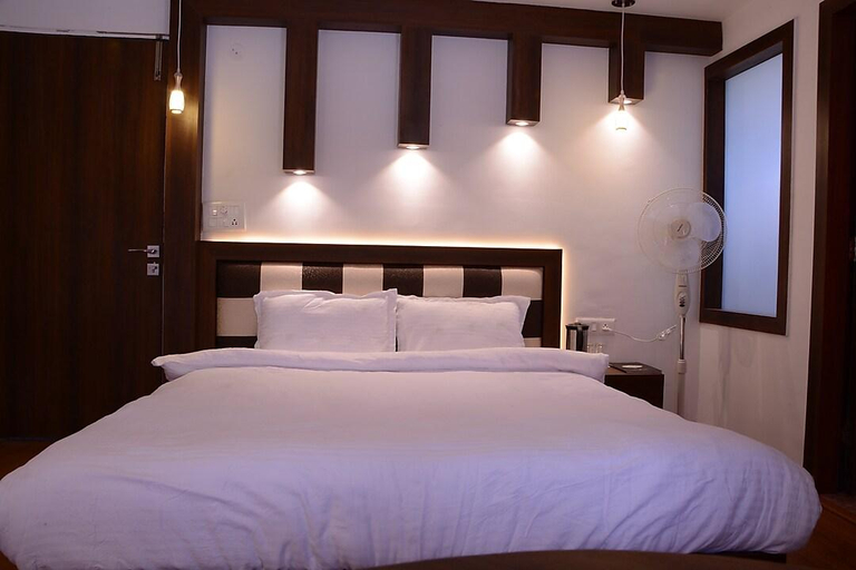 Others 5, GK Resorts, Kangra