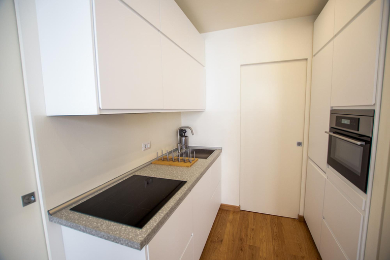 Others 5, Luxury Apartment with Balcony, Como