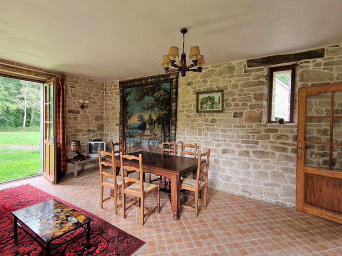 Living room 4, Apartment in Benodet Near Sandy Beaches, Finistère