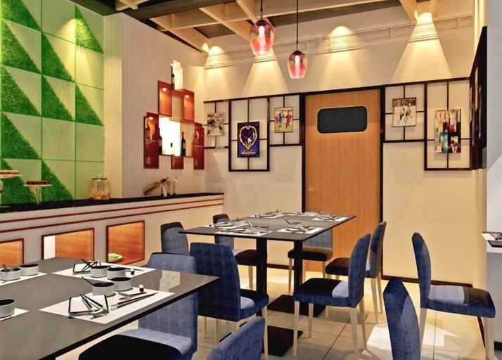 Food & Drinks 4, The SM Hotel By RMR Hotels, Delhi