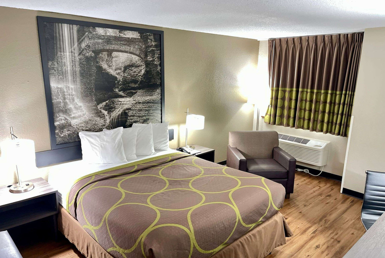 Bedroom 21