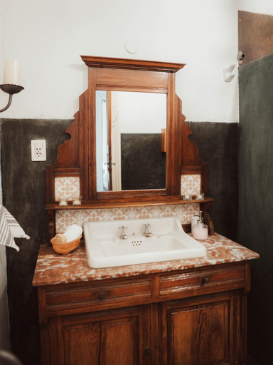 Bathroom 4, Estancia La violeta, Federación