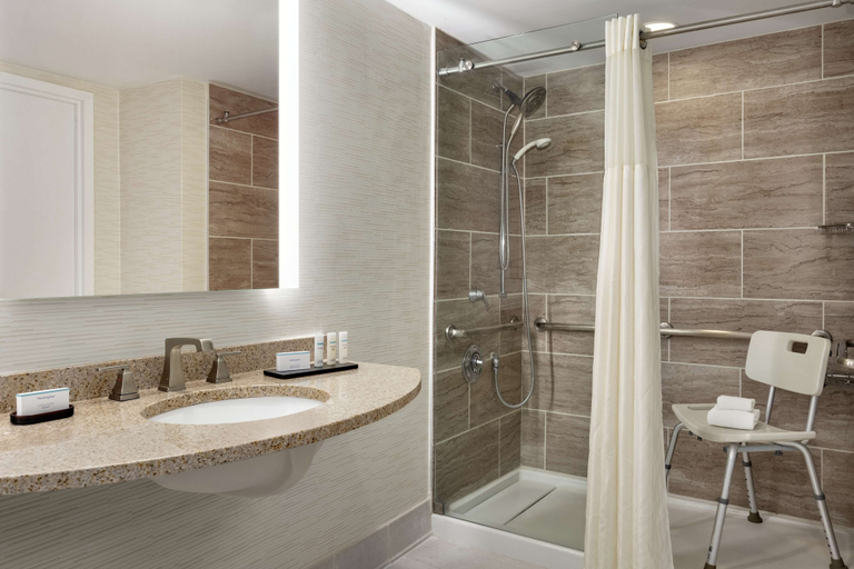 Bathroom 9