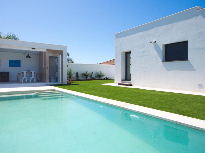 Room 1, Villa Minerva 15083 in Chiclana, Cádiz