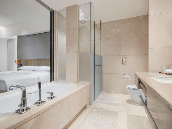 Bathroom 7