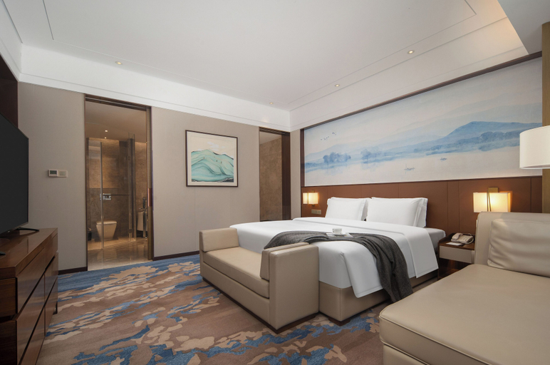 Bedroom 2, Wuhan Optics Valley Convention Hotel, Wuhan
