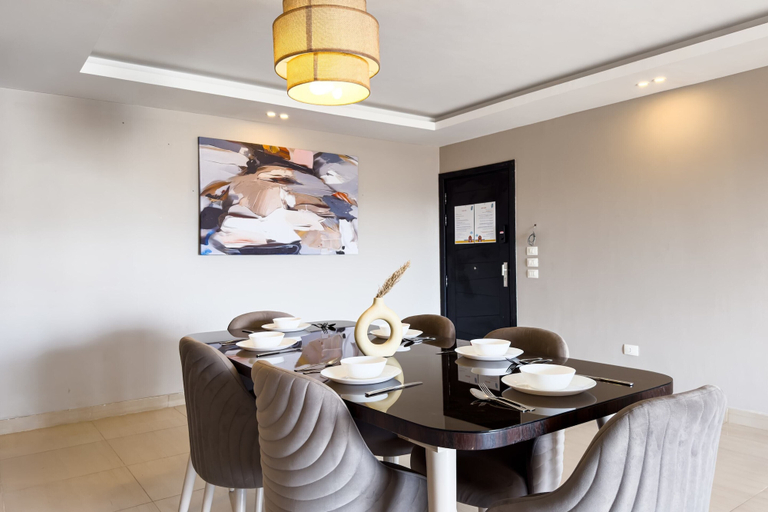 Others 4, Flattering 2bdr - 5 min to Airport, An-Nuzhah