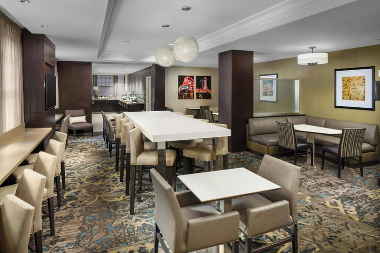 Food & Drinks 5, Residence Inn by Marriott Atlanta Midtown/Georgia Tech, Atlanta
