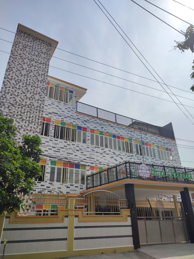 La Tana Hotel, Surabaya