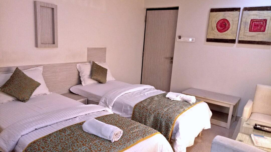 Bedroom 3, Hotel Gayatri Inn, Nagpur
