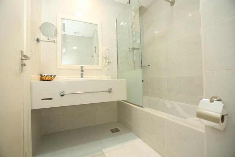 Bathroom 5, Gloria Aqua Park Hotel, Unorganized in Aswan
