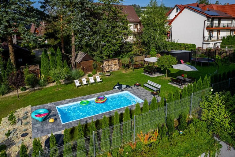 Others 3, Noclegi u Nawary, Nowy Targ