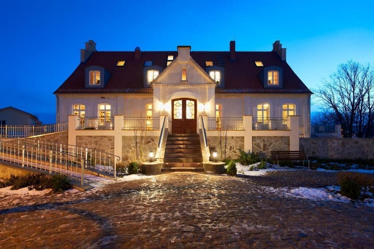 Exterior & Views 2, Bio- und Gesundheitshotel Gutshaus Parin, Nordwestmecklenburg