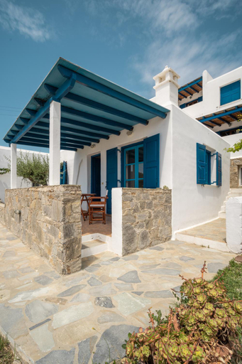 Others 5, Niel Serifos, South Aegean