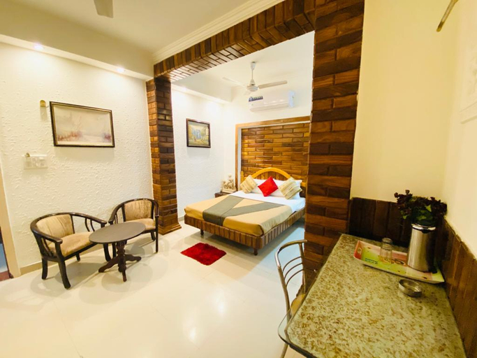 Others 5, Hotel The Galaxy, Jabalpur