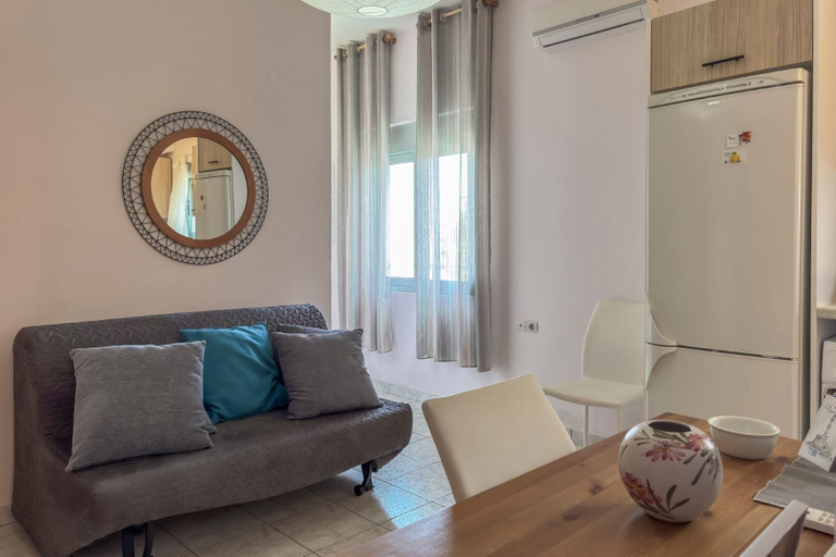 Others 4, Alisahni Home 2, Crete