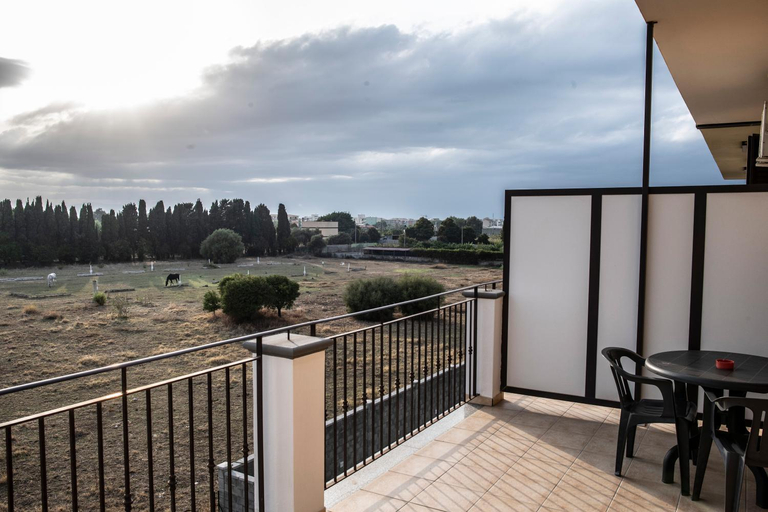 Others 3, B&B Caravello, Messina