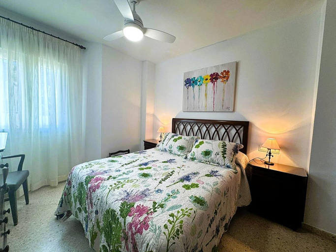 Room 4, Apartamento Cabo Noval 15158, Cádiz