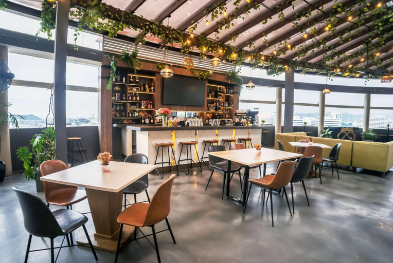 Food & Drinks 4, Wyndham Garden Guayaquil, Guayaquil