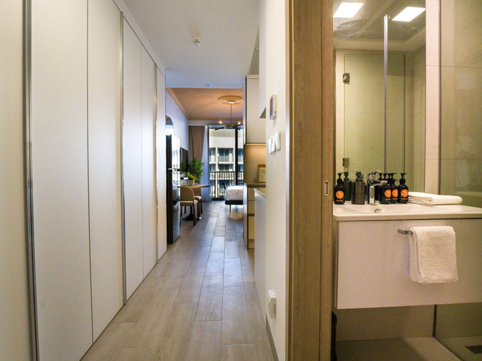 Others 5, Easygo-spacious STU Luma 22 94, Dubai