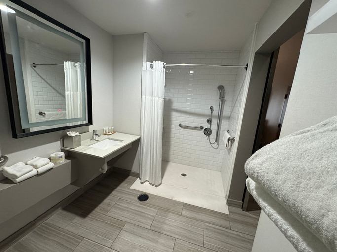 Bathroom 3, Surface Boutique Hotel, Will Rogers Airport, Fairgrounds, Restaurant & Bar, Oklahoma