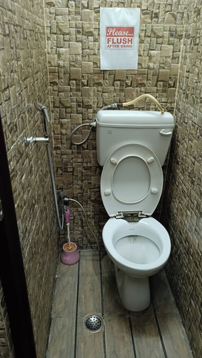 Bathroom 5, Accommodation In Prayagraj, Kaushambi