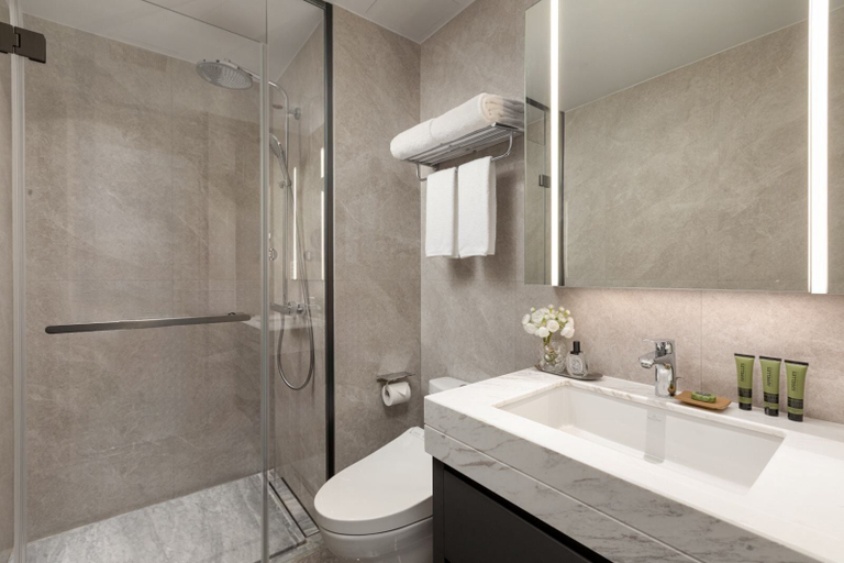 Bathroom 15