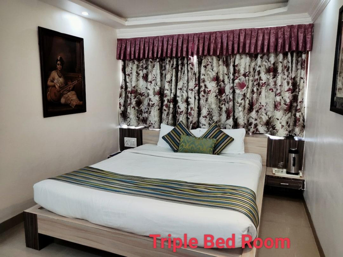 Bedroom 3, Hotel Lake Inn, Sirohi