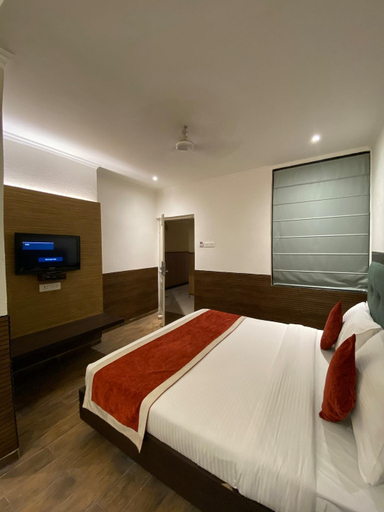 Bedroom 2, Status Business Hotel, Kanpur Nagar