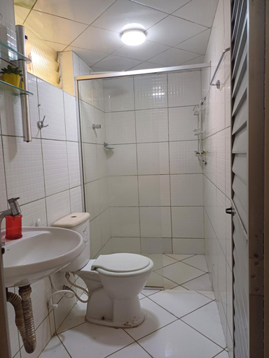 Bathroom, Casarao da Ale - Cama 1, Belém
