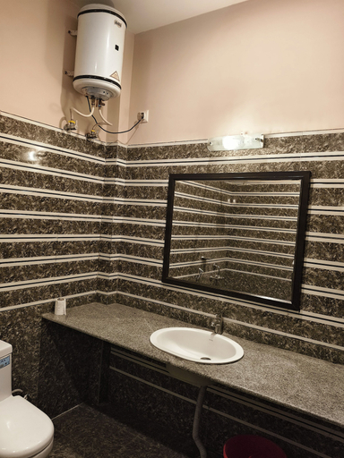 Bathroom, Park Square Hotel And Banquet, Moradabad