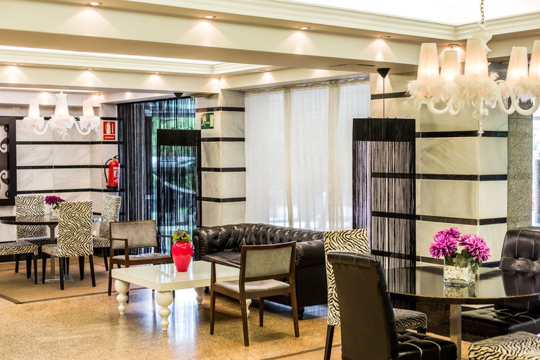 Public Area 3, Leonardo Hotel Granada, Granada