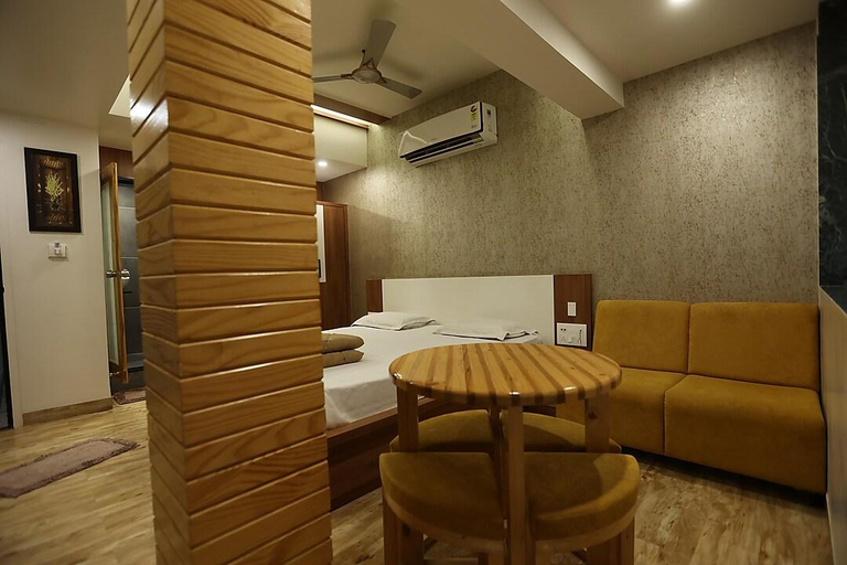 Others 5, HOTEL DARSHAN, Amreli
