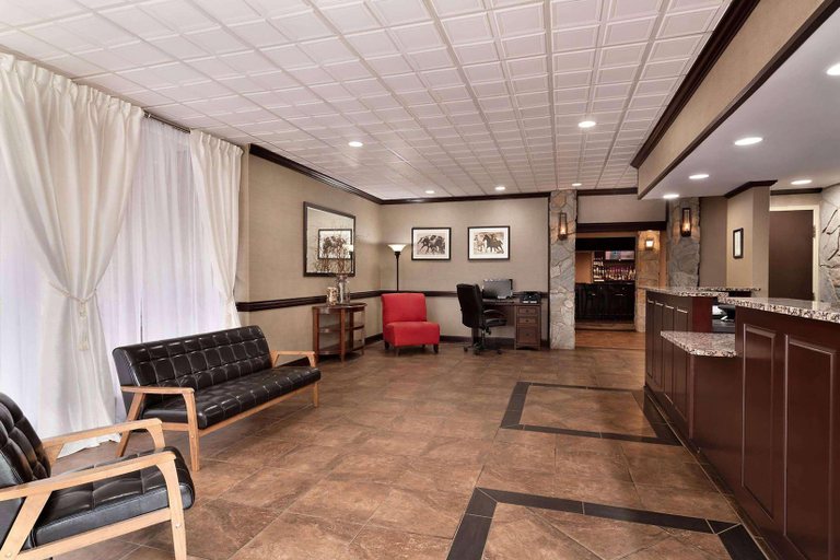 Public Area 3, Days Inn By Wyndham Culpeper, Culpeper