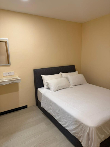 Bedroom 5, T LODGE, Kapit