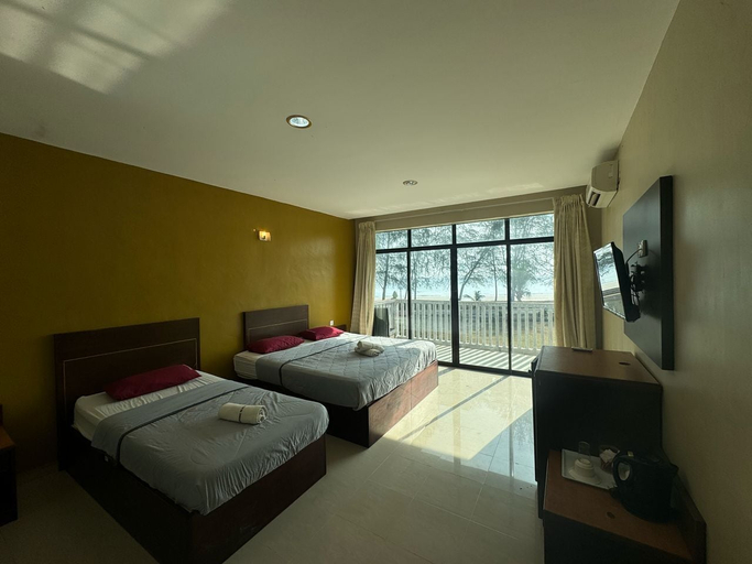 Others 4, Mersing Beach Resort, Mersing