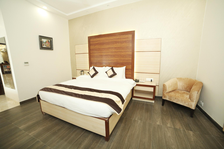 Bedroom 6