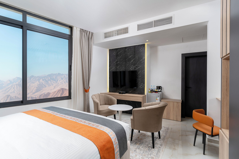 Bedroom 2, Diamond Palm Hotel & Resort, Aqaba