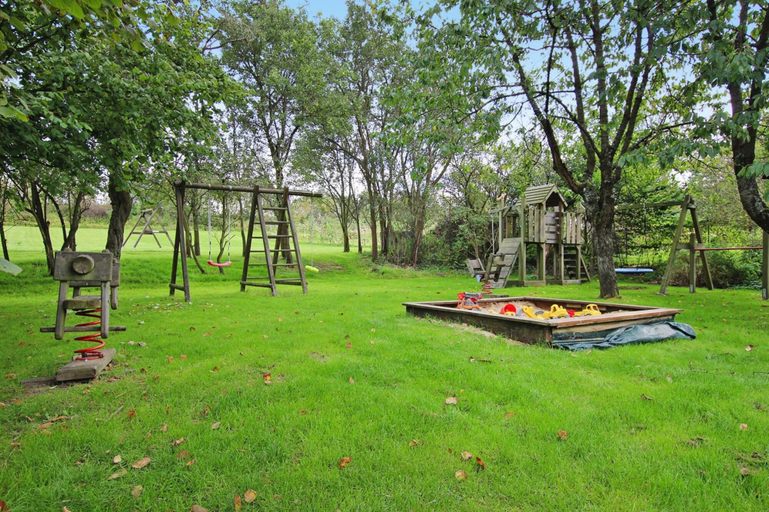 Garden 4, Holiday Resort in the Muritz National Park, Mirow, Mecklenburgische Seenplatte