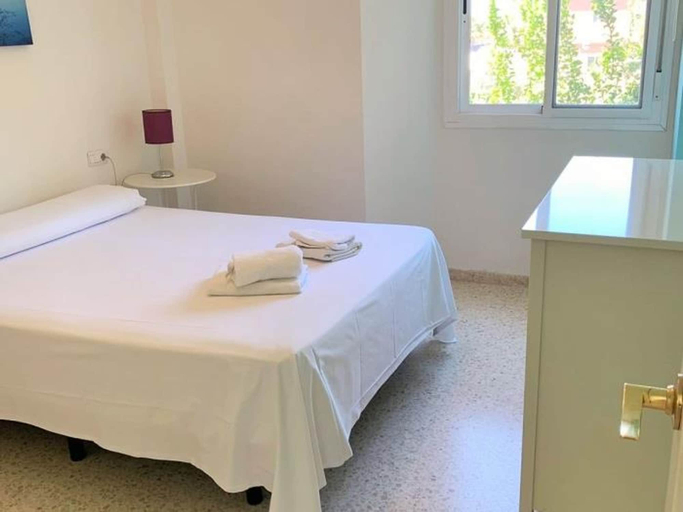 Room 2, Mascaron 203 15268 in Sanl car de Barrameda, Cádiz