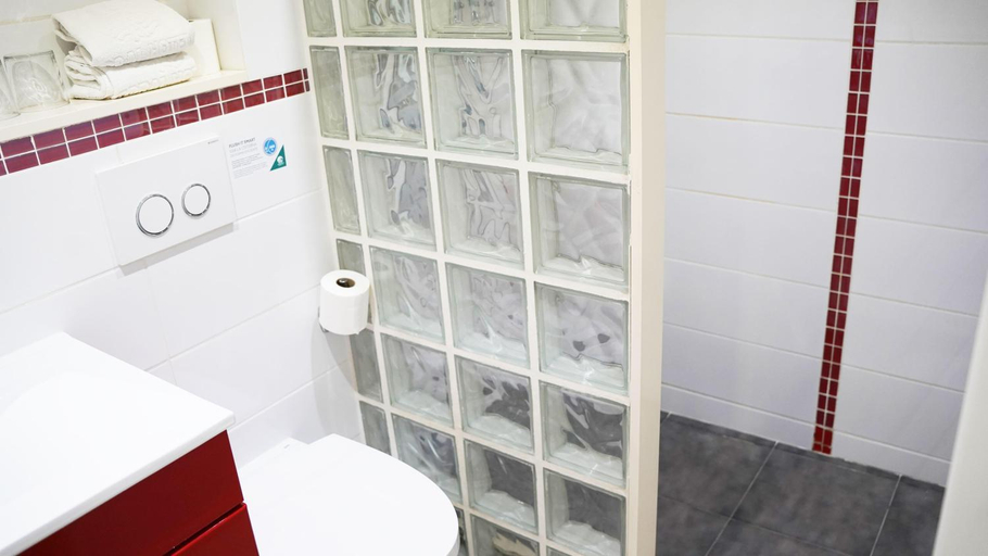 Bathroom 4, Coral Compostela Beach, Santa Cruz de Tenerife